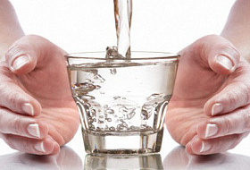 Физиолoгическое воздействие ионизированной щелочной воды (англ.яз.)